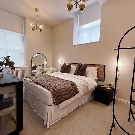 Luxury 2 Bedroom Flat In Central Todmorden Eksteriør bilde